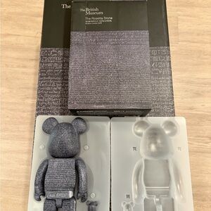 Rosetta Stone Bearbrick